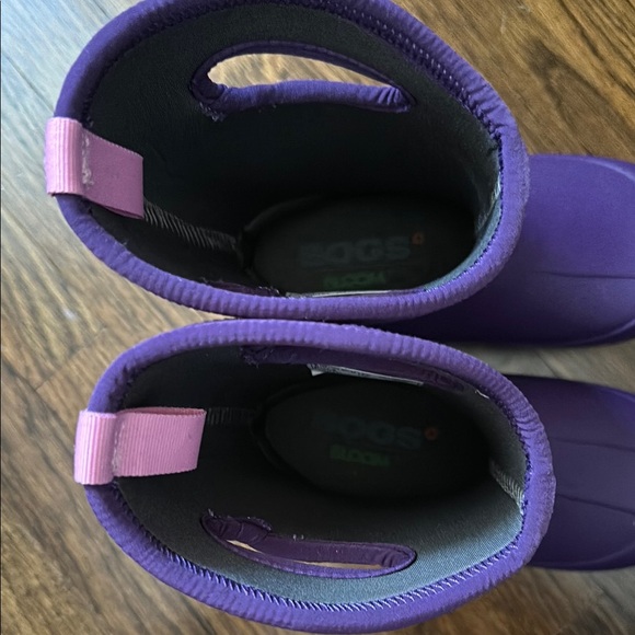 NWOT Bogs Purple and Pink Rain and Snow Boots - Picture 3 of 5